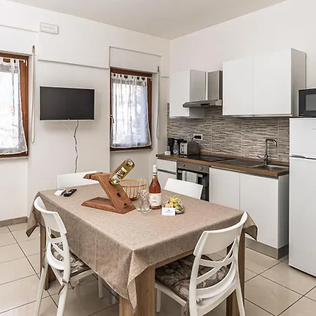 Casa Ade - Terrazzo In Centro A شقة بورتو توريس